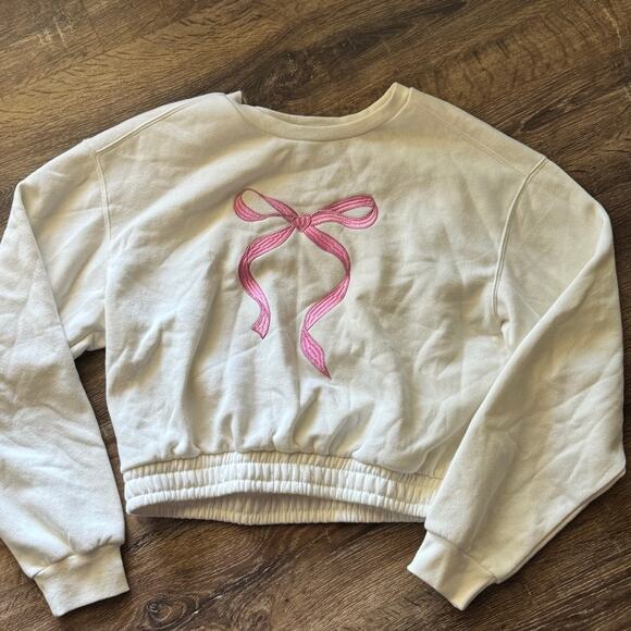 Social Scene Coquette Bow Crewneck Size Medium Cream - Picture 3 of 7